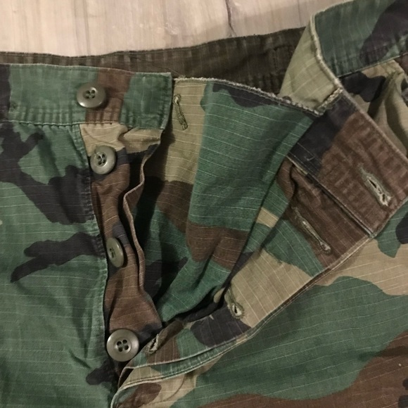 Real Army Camouflage Fatigues - Picture 6 of 14